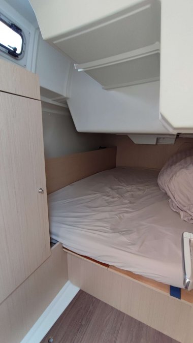 BENETEAU OCEANIS 38.1 - 13