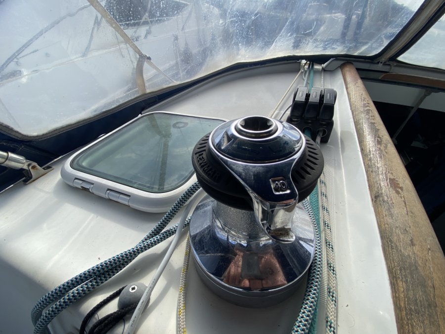 BENETEAU OCEANIS 393 - 9