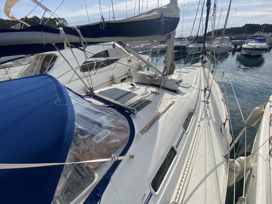 BENETEAU OCEANIS 393 - 11