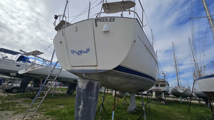 BENETEAU OCEANIS 42 CC - 5