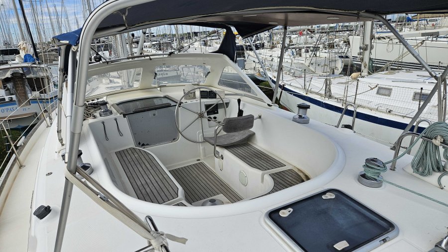 BENETEAU OCEANIS 42 CC - 6