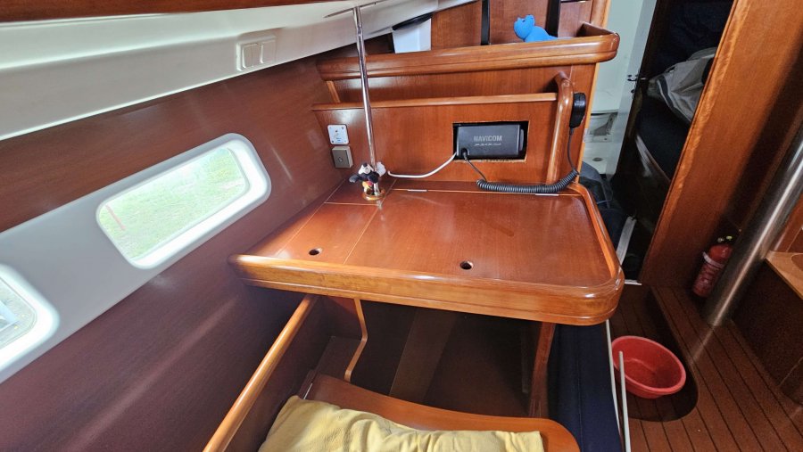 BENETEAU OCEANIS 42 CC - 12