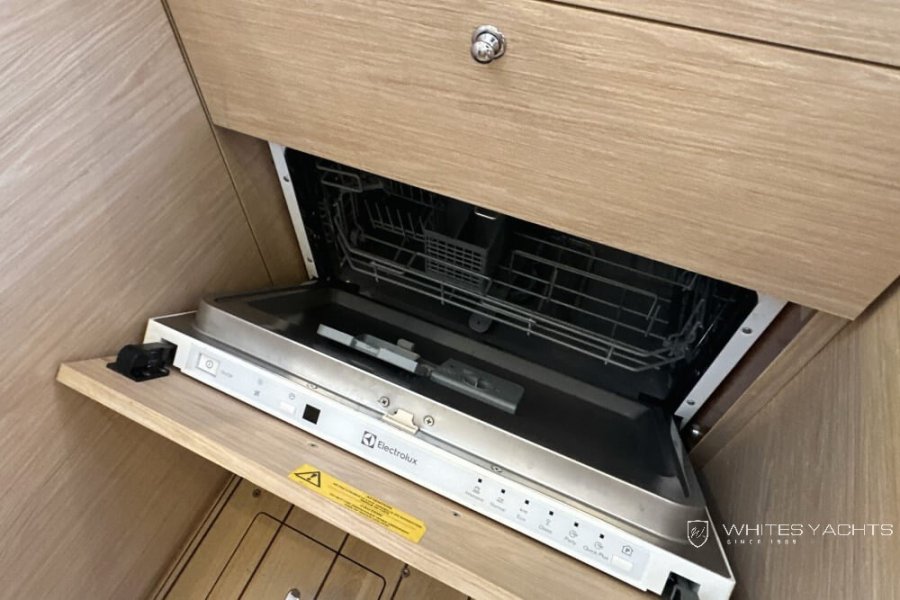 BENETEAU OCEANIS 51.1 - 28