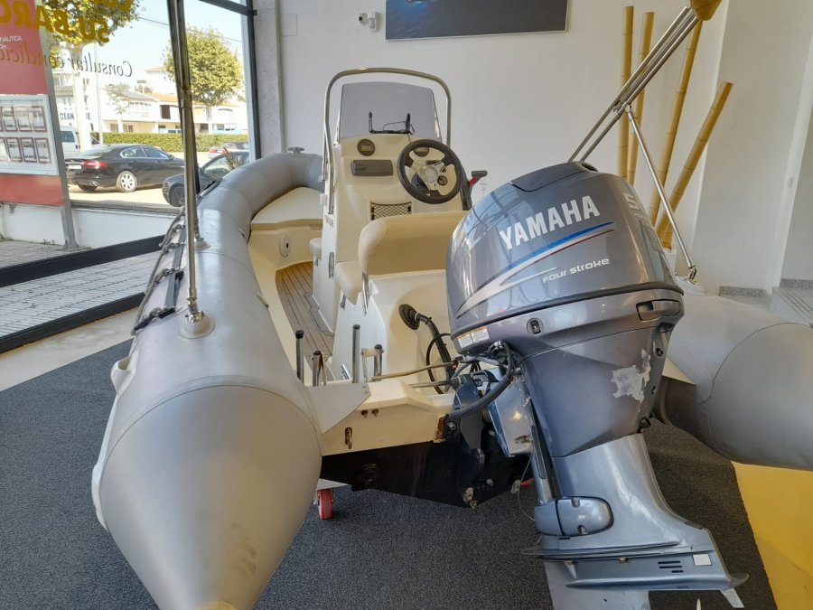 BOMBARD SUNRIDER 550 - 3