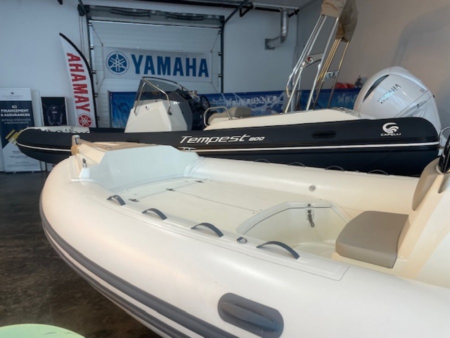 CAPELLI TEMPEST 700 - 7