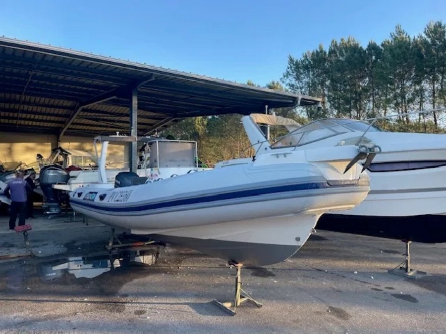 Capelli Tempest 750 Luxe