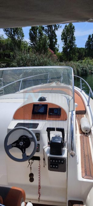 CAPELLI TEMPEST 900 - 4