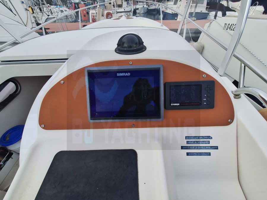 CAPELLI TEMPEST 900 - 5