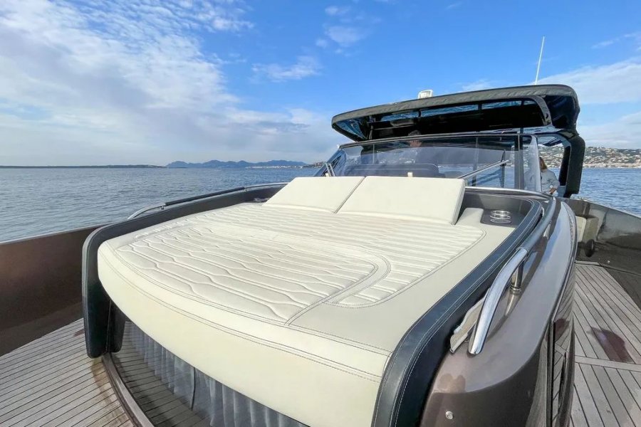 CRANCHI A46 LUXURY TENDER - 8