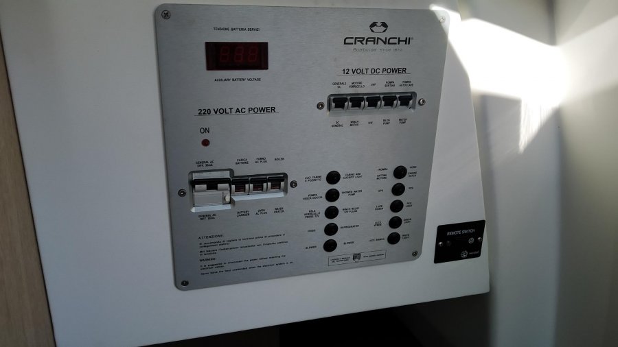 CRANCHI ENDURANCE 30 - 28