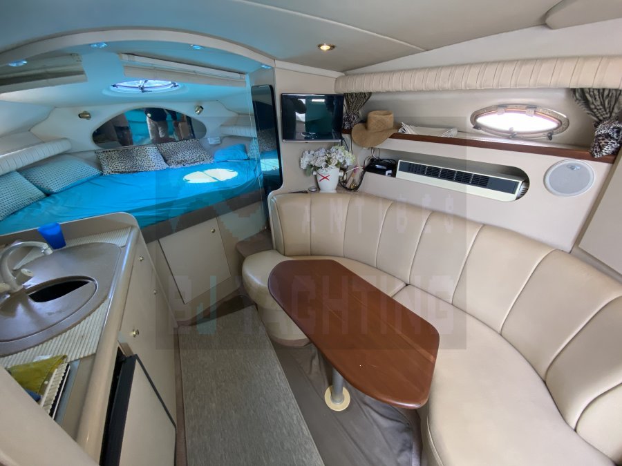 CRUISERS EXPRESS 3075 - 8