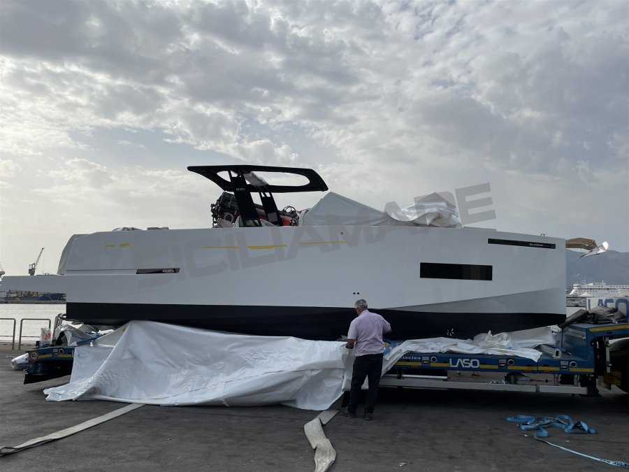 DE ANTONIO YACHTS D34 CRUISER - 17