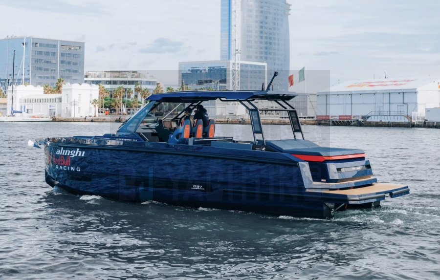 DE ANTONIO YACHTS D37 - 6