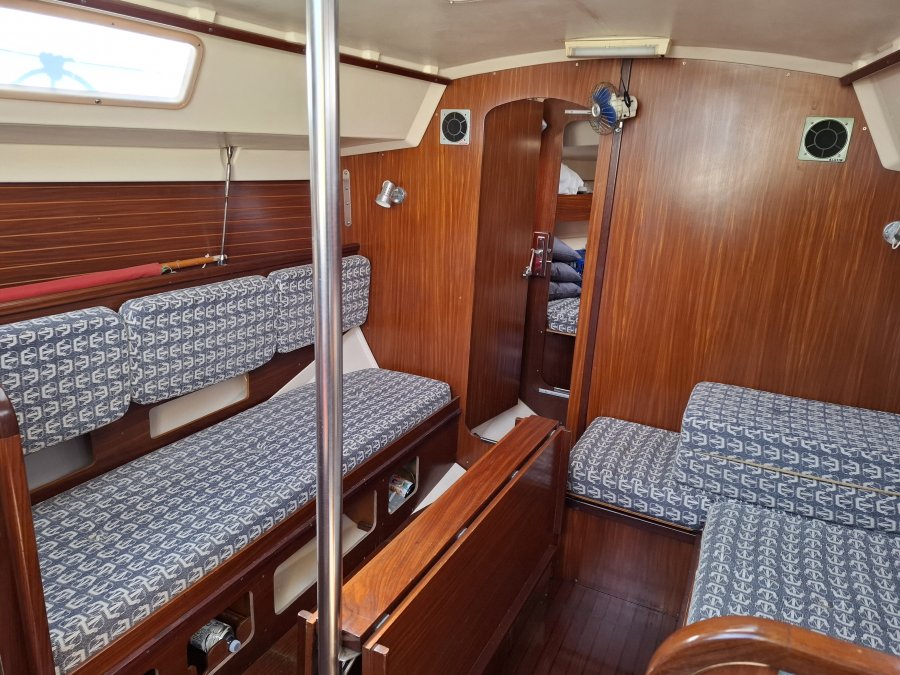 DUFOUR 31 - 10