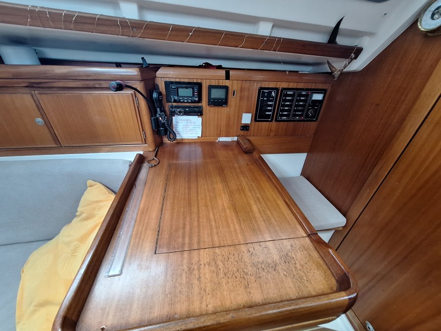 DUFOUR 32 CLASSIC - 7