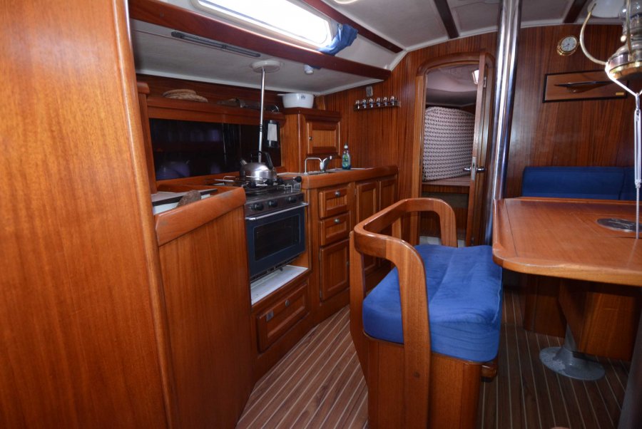 DUFOUR 38 CLASSIC - 10