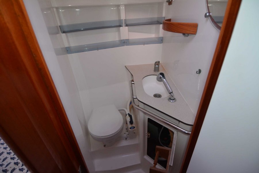 DUFOUR 38 CLASSIC - 14