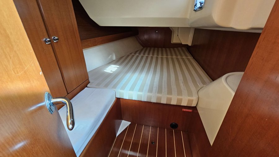 DUFOUR 44 PERFORMANCE - 16