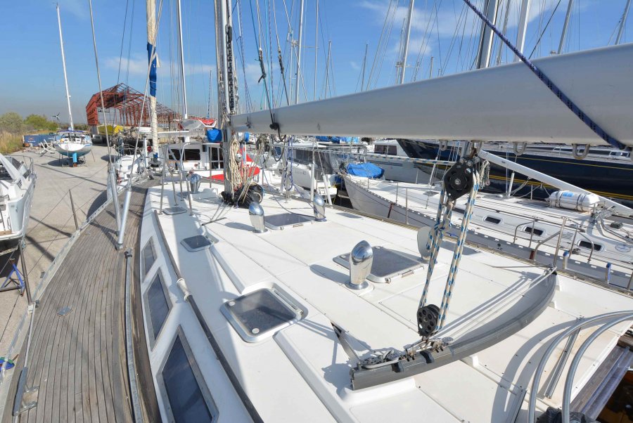 DUFOUR 56 - 11