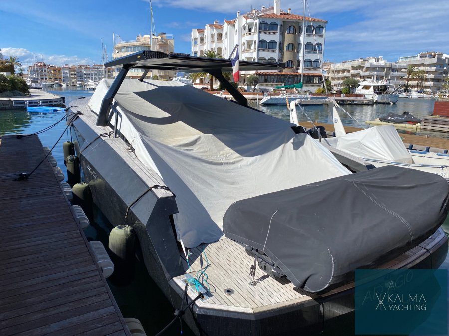EVO YACHTS R4 - 38
