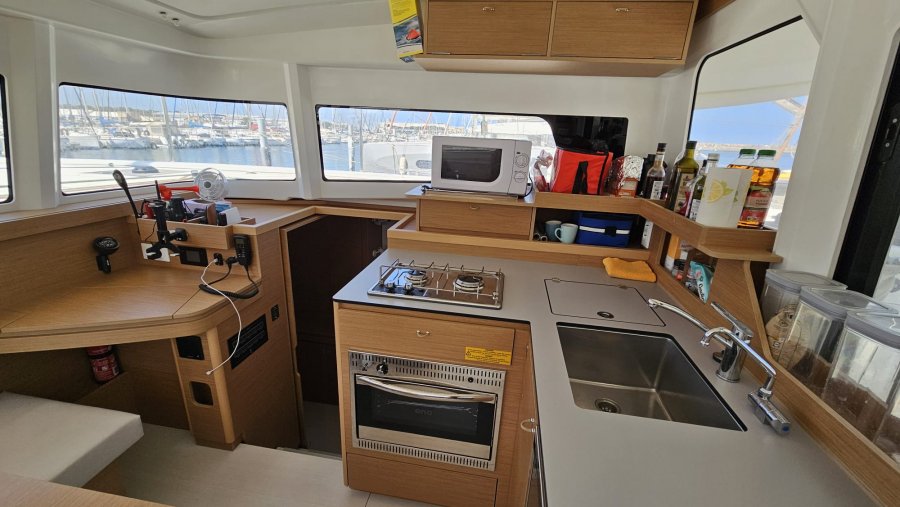 EXCESS CATAMARANS 11 - 7