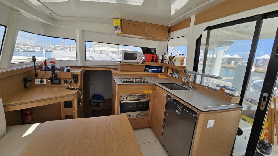 EXCESS CATAMARANS 11 - 14