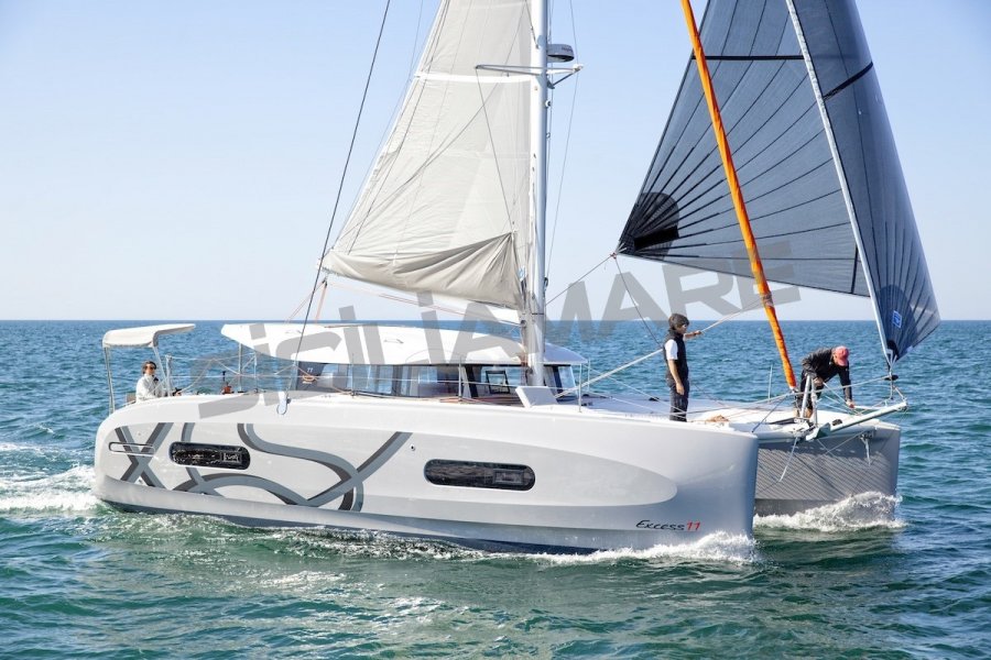 EXCESS CATAMARANS 11 - 3