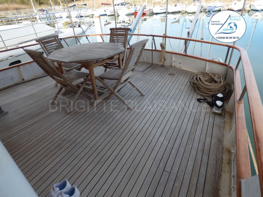 FEADSHIP 18.50 - 5