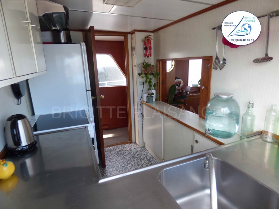 FEADSHIP 18.50 - 7
