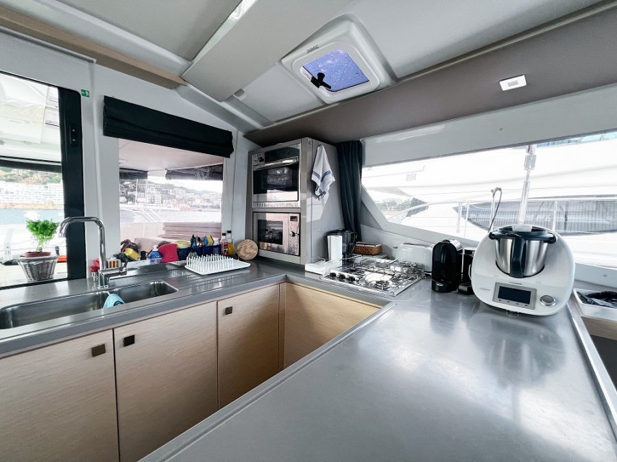 FOUNTAINE PAJOT HELIA 44 MAESTRO - 19