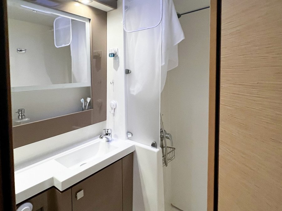 FOUNTAINE PAJOT HELIA 44 MAESTRO - 43