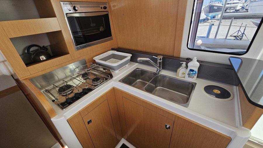FOUNTAINE PAJOT MAHE 36 EVOLUTION - 12