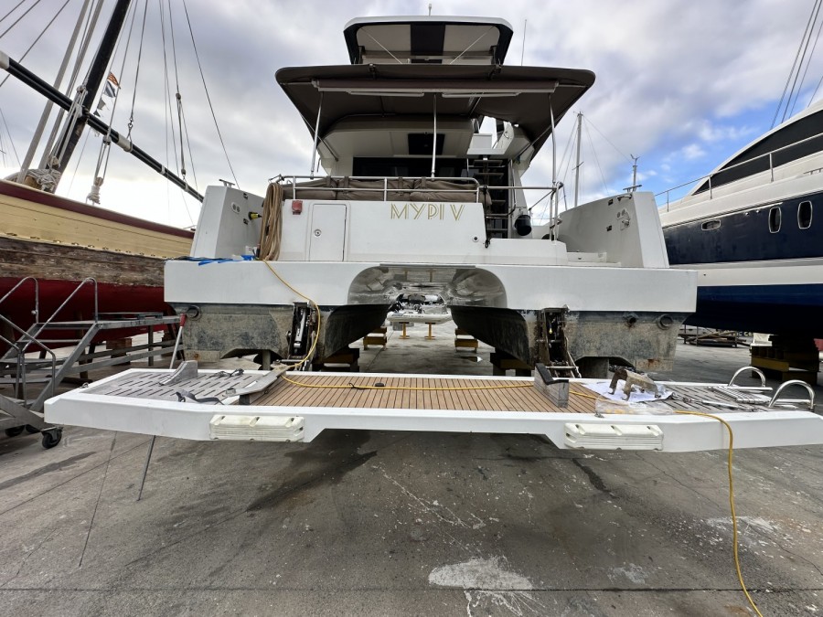FOUNTAINE PAJOT MY 37 - 66