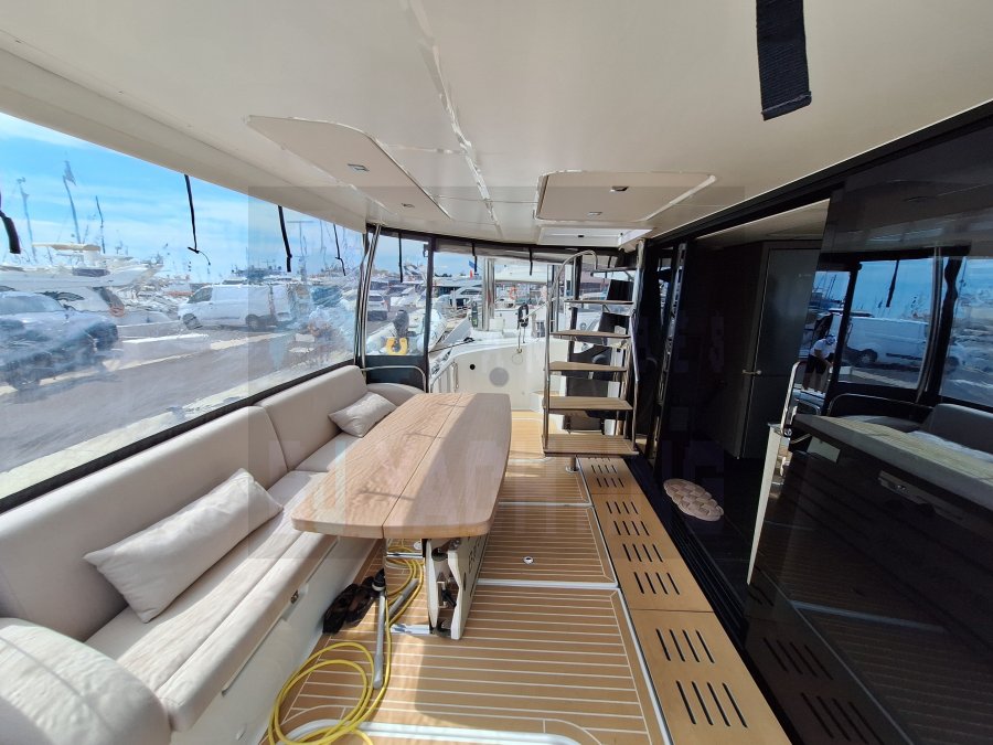 FOUNTAINE PAJOT MY 6 - 8