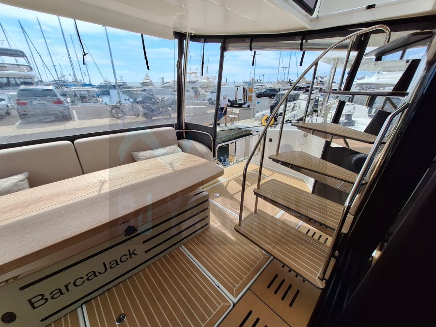 FOUNTAINE PAJOT MY 6 - 10