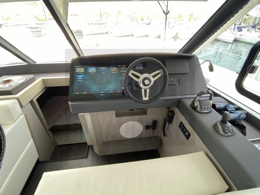 FOUNTAINE PAJOT MY 6 - 20
