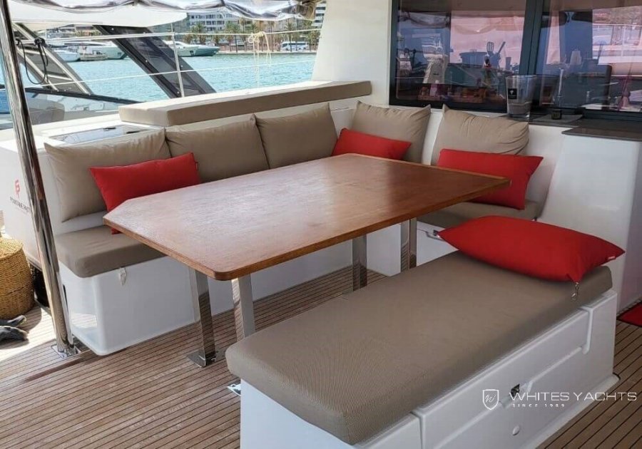 FOUNTAINE PAJOT SABA 50 - 6