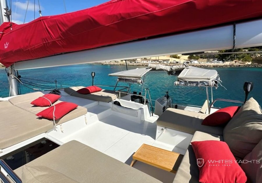 FOUNTAINE PAJOT SABA 50 - 12