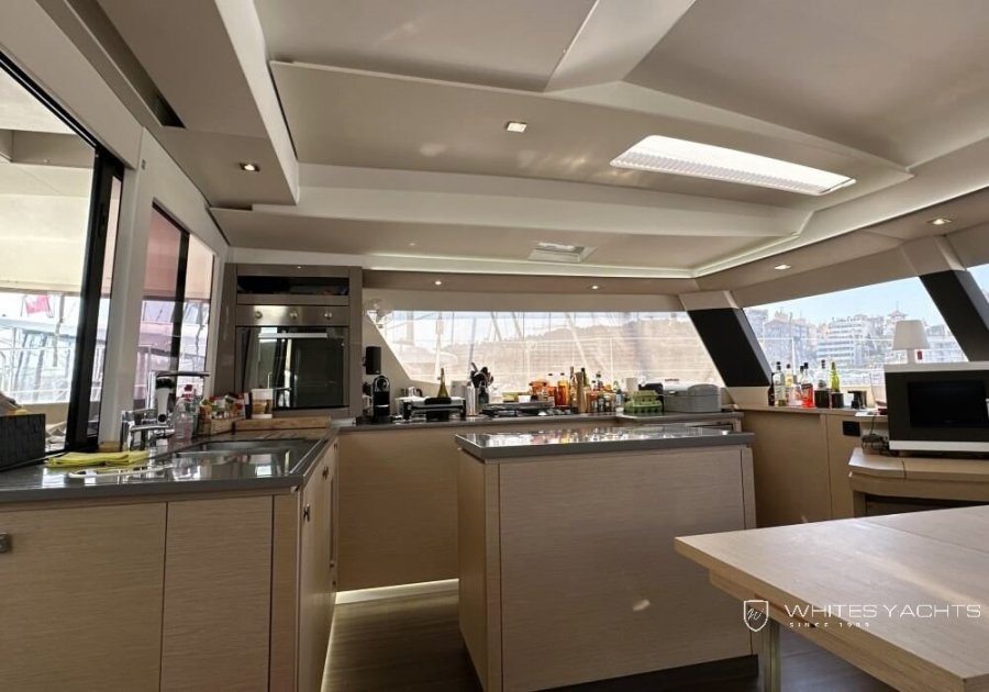FOUNTAINE PAJOT SABA 50 - 20