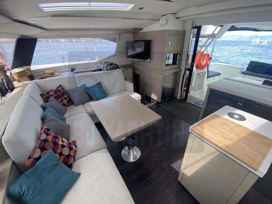 FOUNTAINE PAJOT SAONA 47 - 10