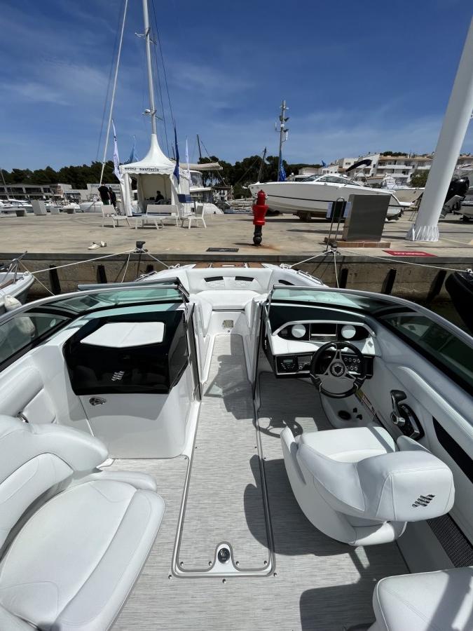 FOUR WINNS HD3 OB - 13