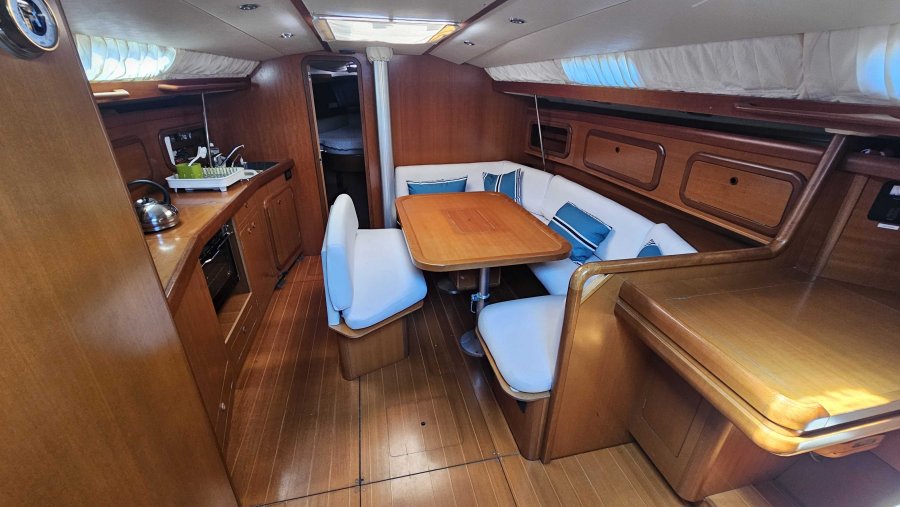 Grand Soleil 43