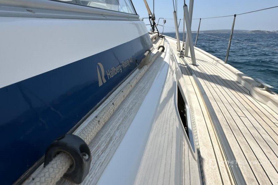 HALLBERG RASSY 43 - 11