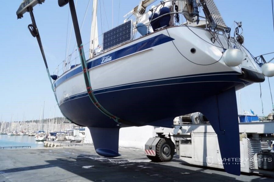 HALLBERG RASSY 43 - 16