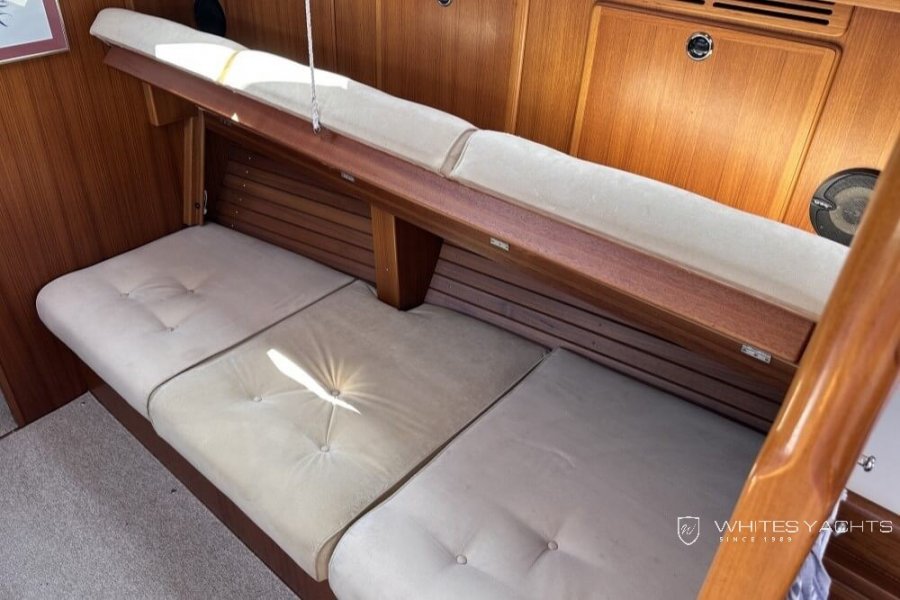 HALLBERG RASSY 43 - 22