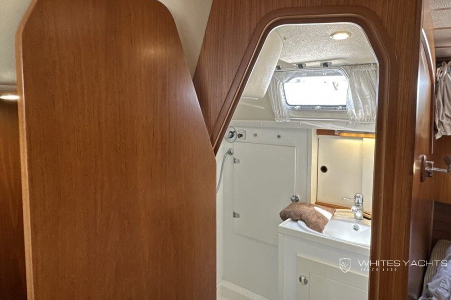 HALLBERG RASSY 43 - 29