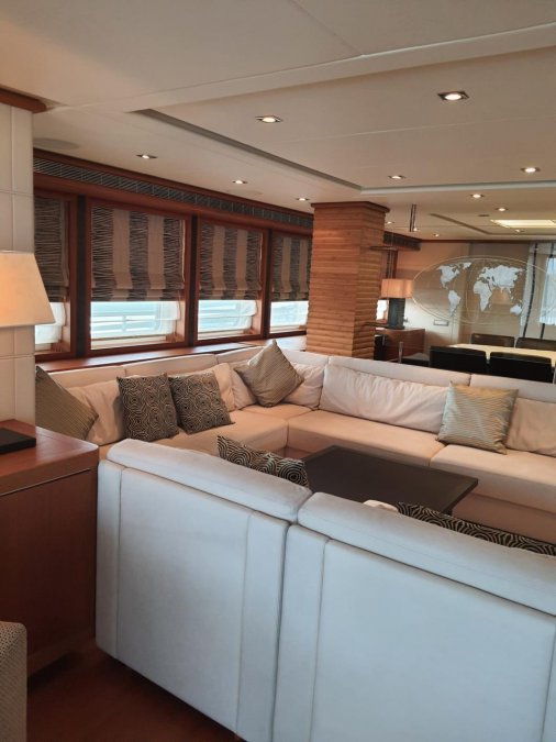 HEESEN 458 GT - 16