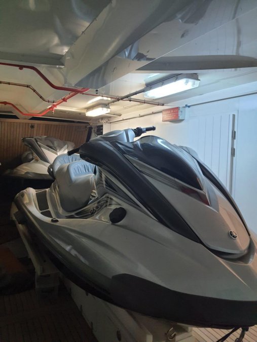 HEESEN 458 GT - 44