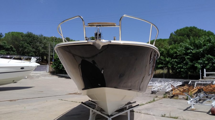 INVICTUS 280 CX - 2
