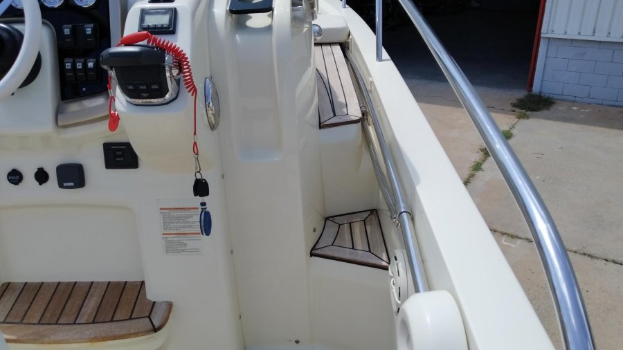 INVICTUS 280 CX - 20
